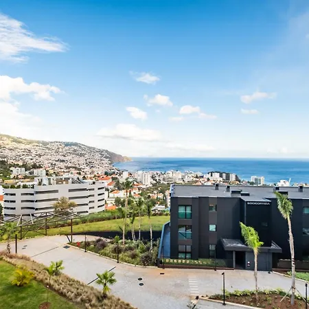 Bay View - By Wehost Funchal (Madeira)