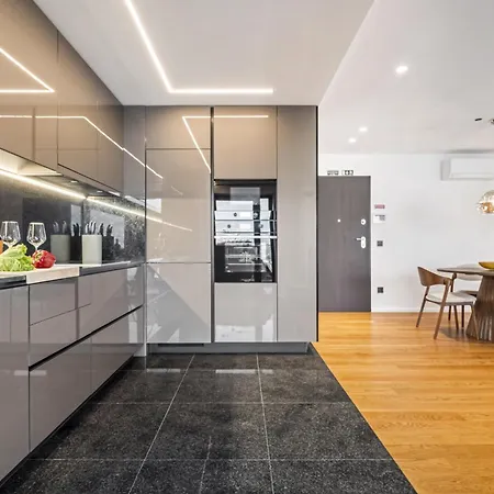 Bay View - By Wehost * Funchal (Madeira)