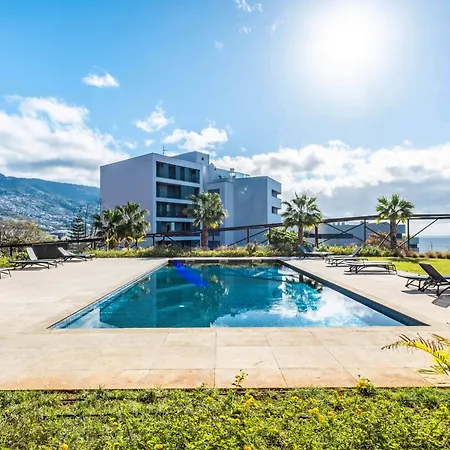 Bay View - By Wehost Funchal (Madeira)