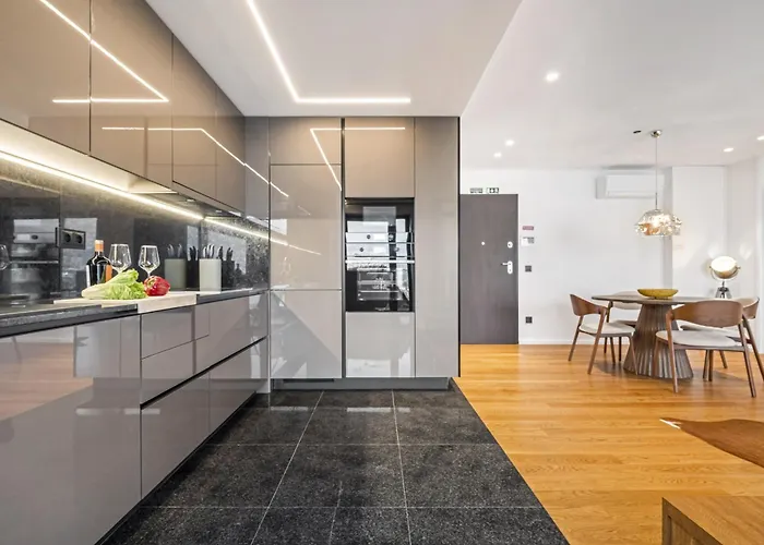 Bay View - By Wehost * Funchal (Madeira)